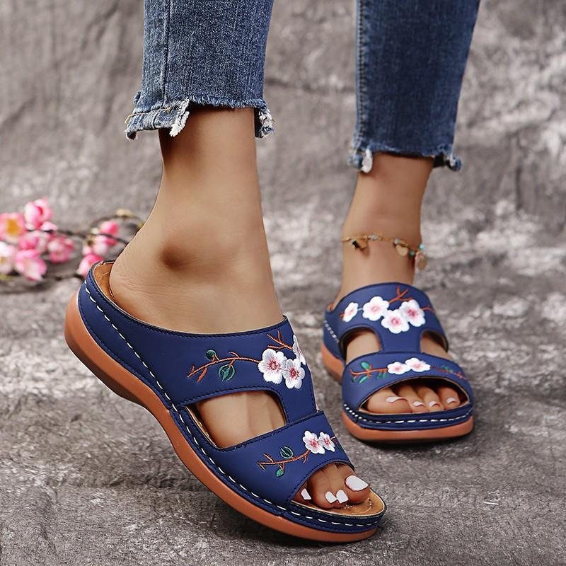  Flower Embroidered Vintage Casual Wedges Sandals