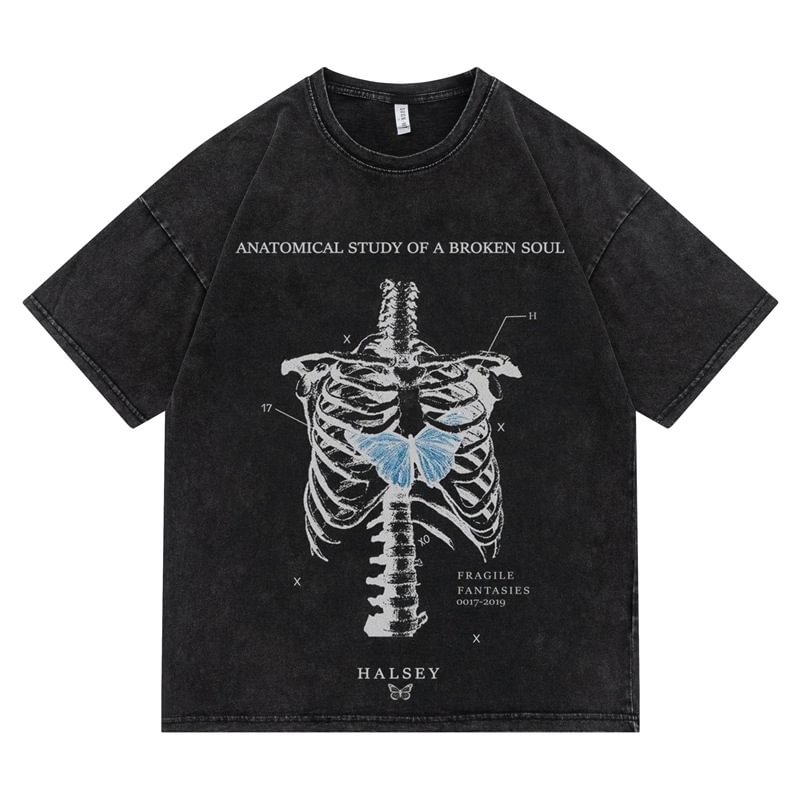 Skull Rib Butterfly Print T-Shirt / Techwear Club / Techwear