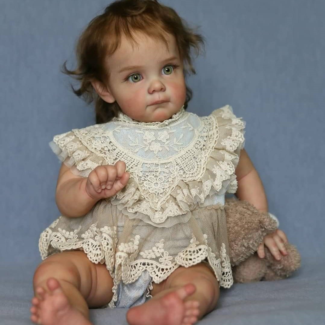 17" Reborn Toddler Girl Doris,Cute Real Lifelike Soft Weighted Body Silicone Reborn Awaked Girl Doll Set,Gift for Kids