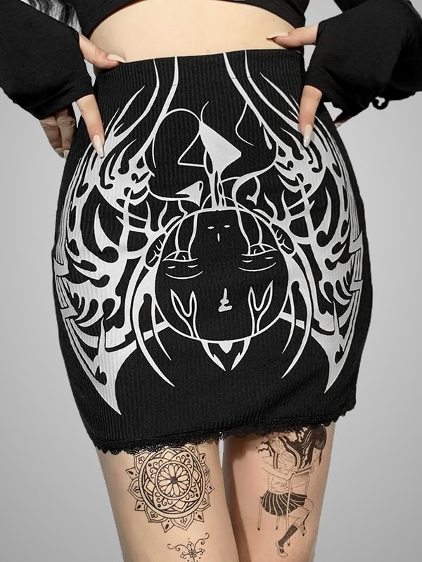 Gothic Dark Printed Lace Paneled High Rise Stretchable Bodycon Skirt
