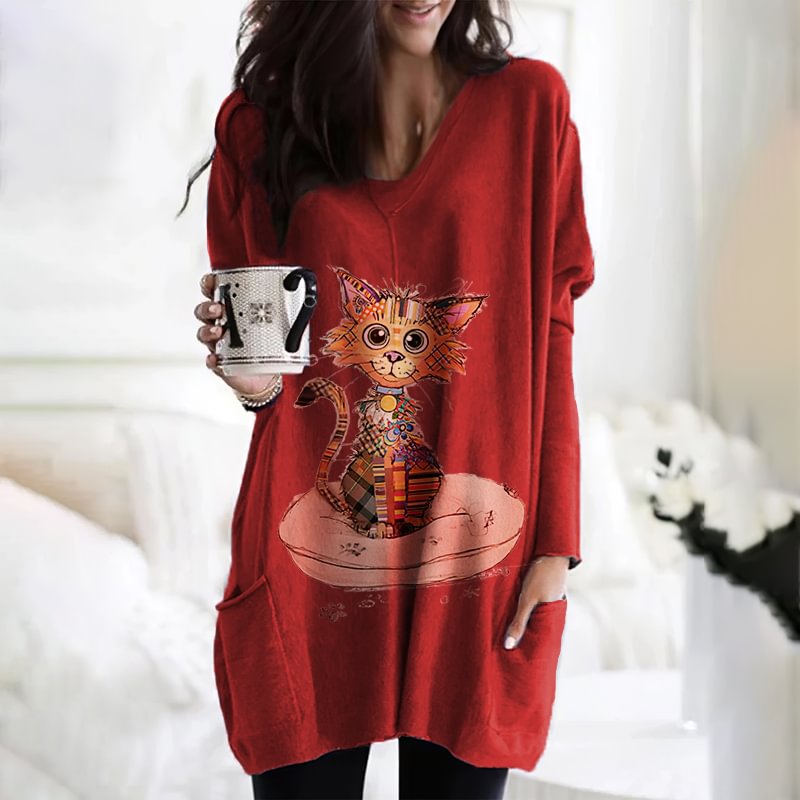 V-neck Double-pockets Featured Cat Printed Red Christmas T-shirt
