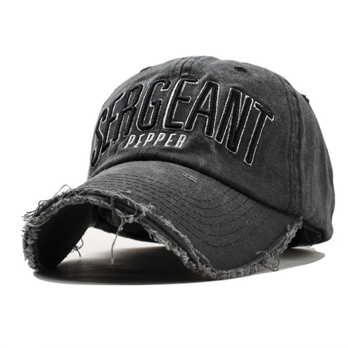 Three-Dimensional Embroidery Letters Baseball Cap / [viawink] /