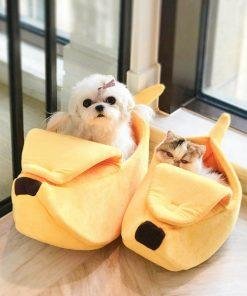 Cozzy Banana Pet Bed - vzzhome