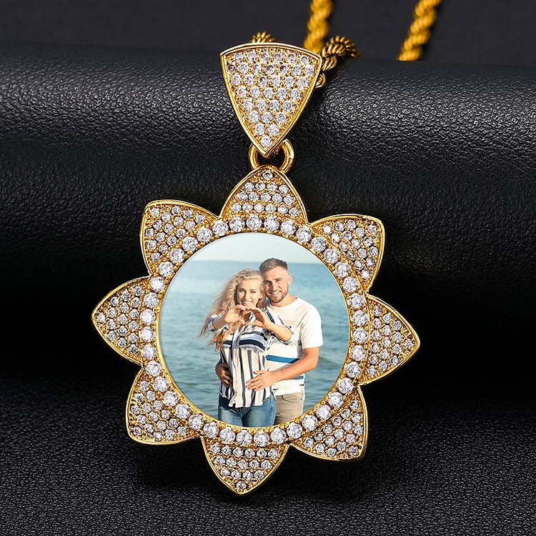 Custom Photo Iced Out Flower Shaped Pendant Personalized Necklace Jewelry