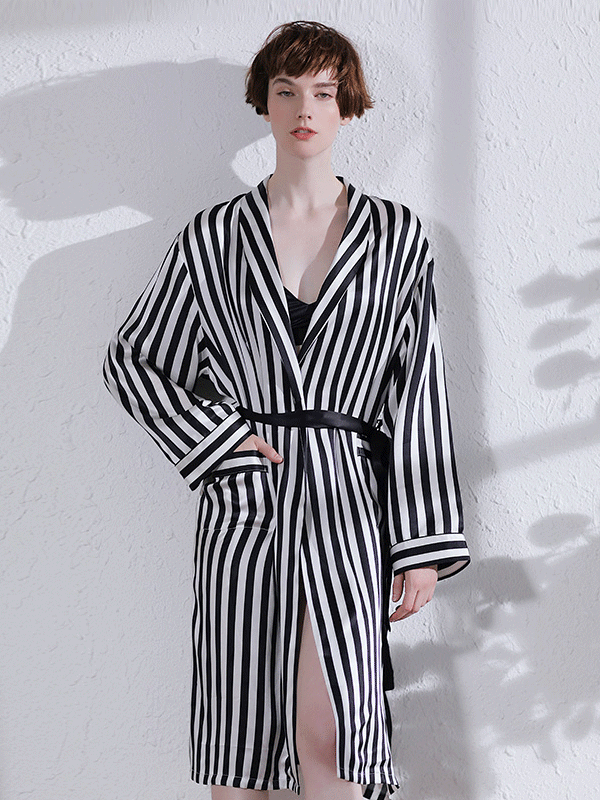 High Quality Zebra Stripe Printed Silk Robe For Women