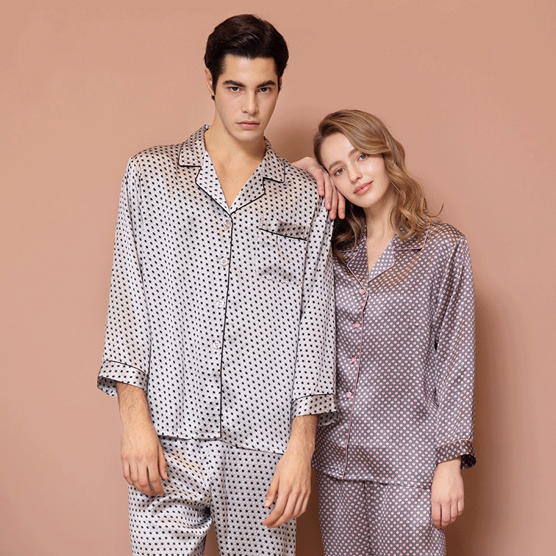 25 MOMME Pyjama en soie à pois polka couple -Soie Plus