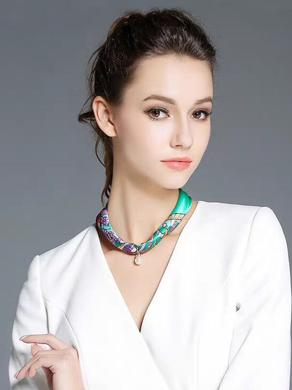 Silk Scarf Necklace Fancy Pearl Decoration Green For Women