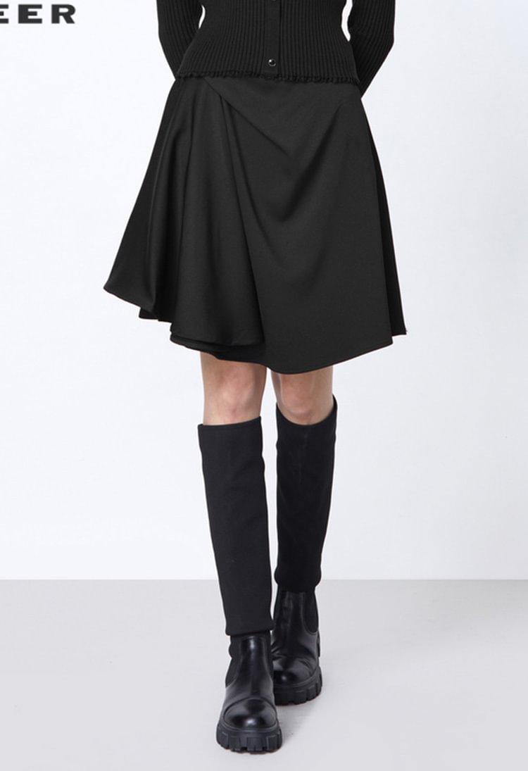 S.DEERCasual black irregular stacked A-line skirt S21381309