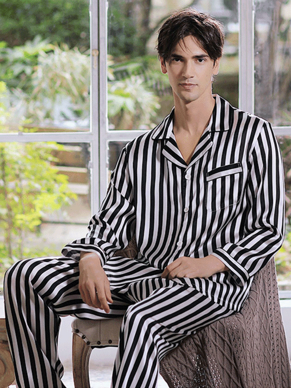 25 MOMME Pyjama en soie classique à rayures blanches-noires homme 1