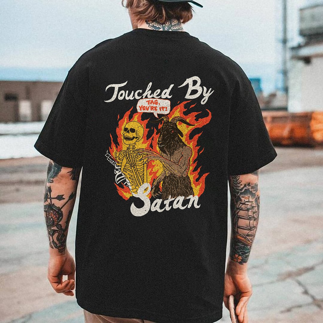 Cloeinc   Touched By Satan Skull Flame Print T-shirt - Cloeinc
