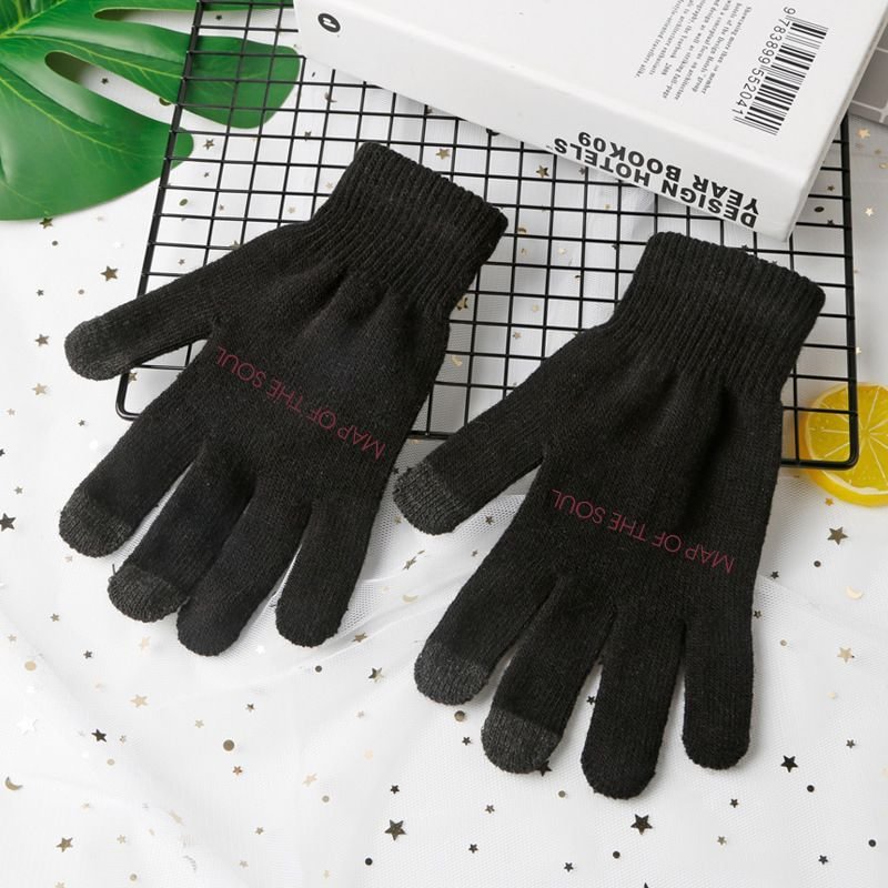 Map Of The Soul ON:E Black Knitted Gloves