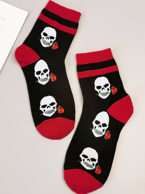 Christmas Skull & Rese Intarsia Socks