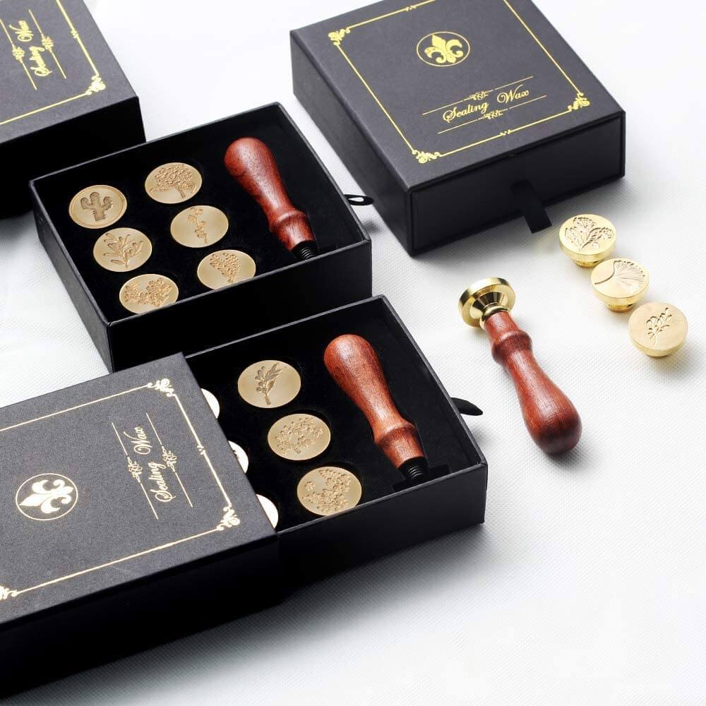 Wax Seal Stamp Set，Retro Wax Stamp Seals kit, Copper Seals+ Wooden Hilt