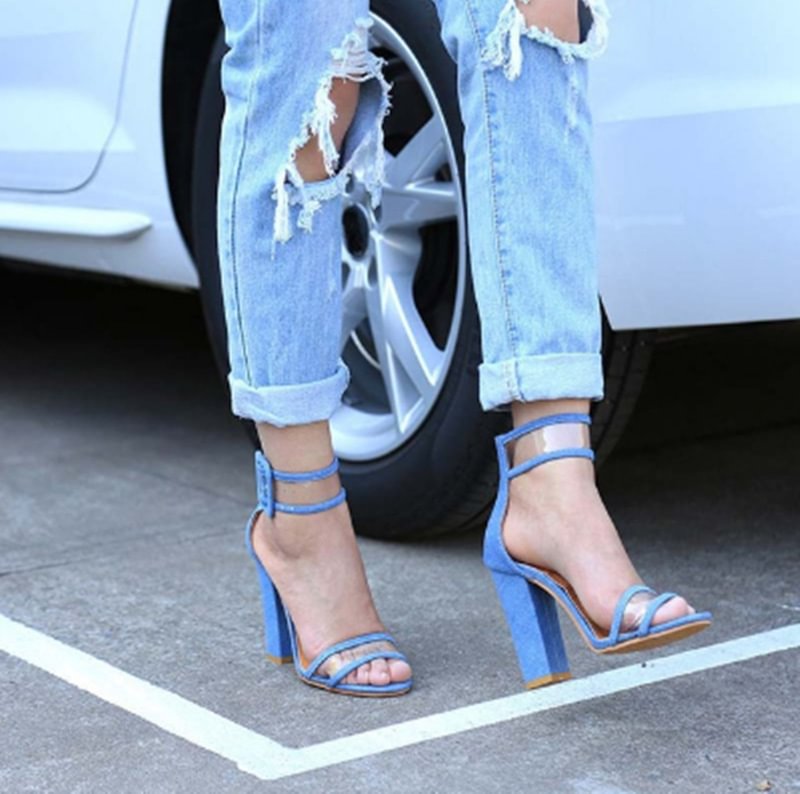 Metal Hollow Buckle Thick Heel Fashion Women's Sandals - vzzhome