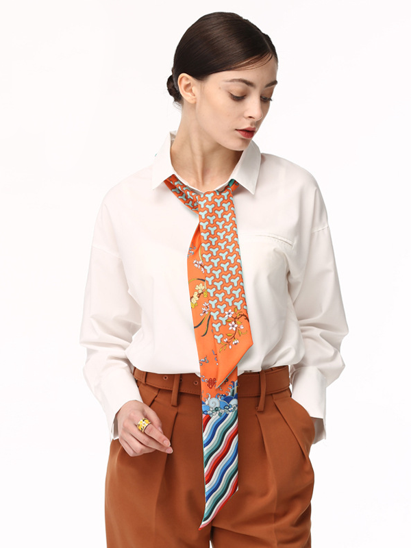 Foulard en soie orange imprimé style ruban fin-Soieplus