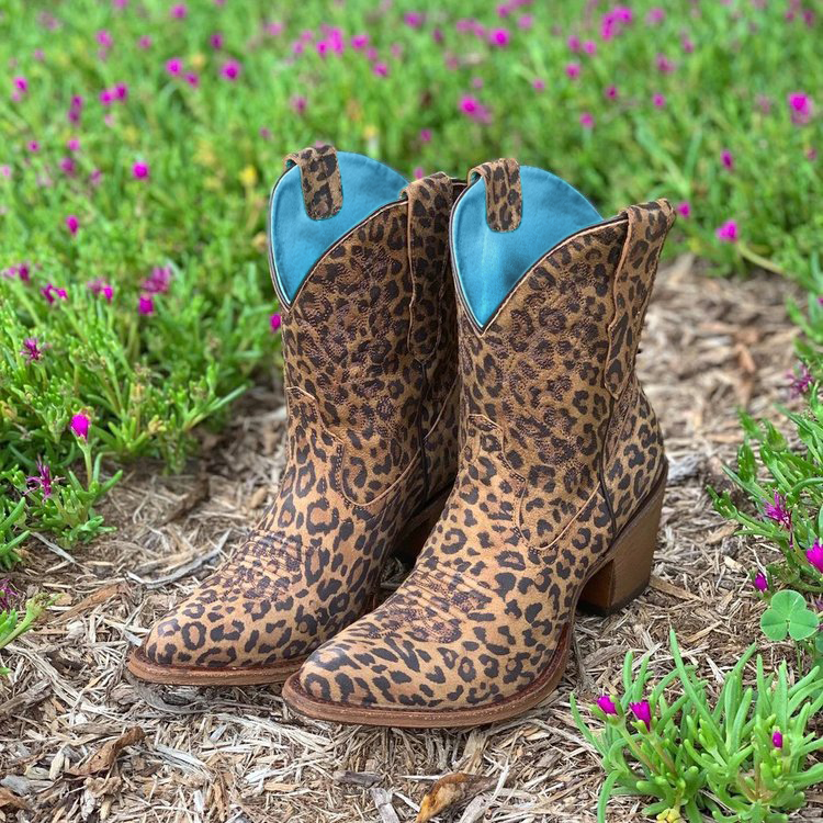 Women‘s Vintage Western Non-Slip Cheetah Print Cowgirl Boots