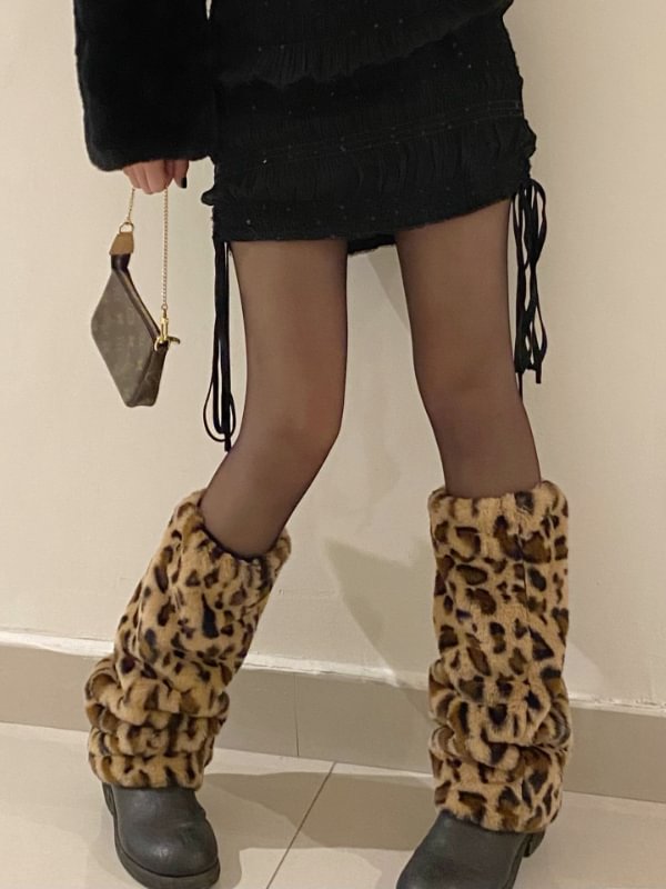 Harajuku Style Leopard Printed JK Style Color Block Leg Warmers