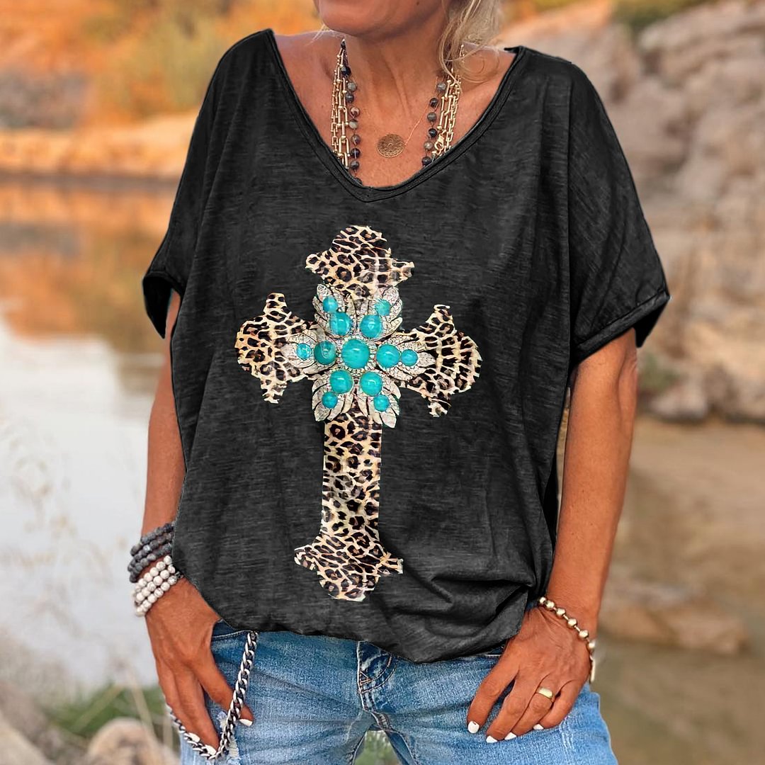Leopard Faithful Cross With Turquoise Printed Women's T-shirt
