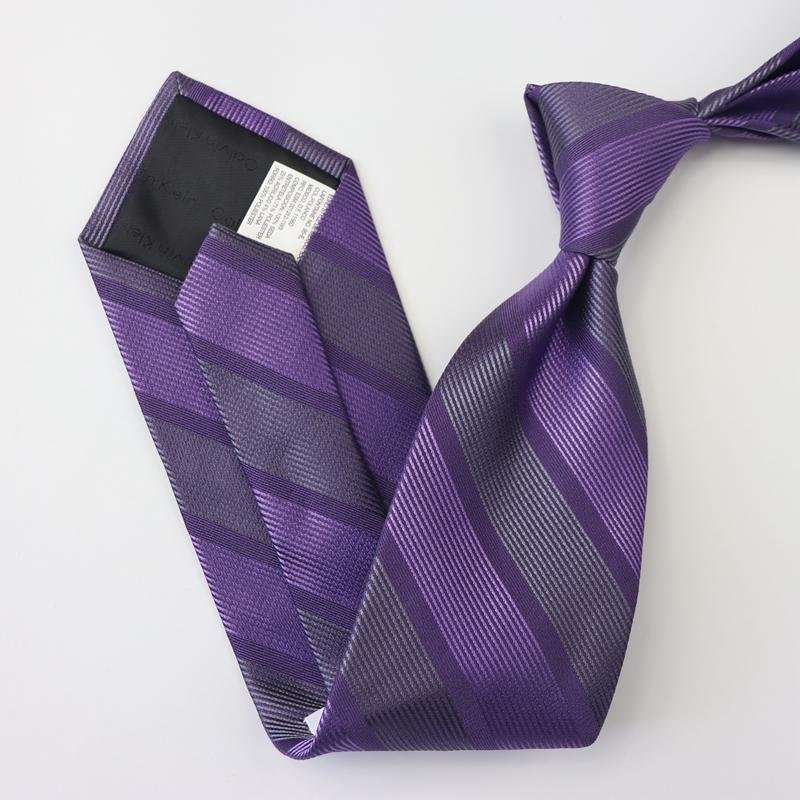 Cravate en soie à rayures violettes-Soie Plus