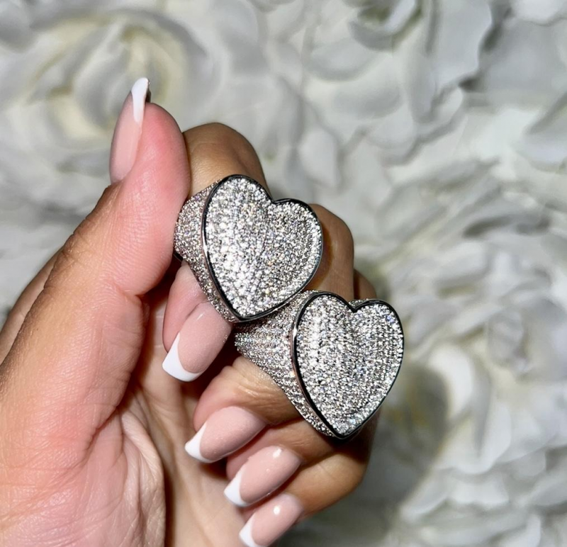 Iced Out Big Heart Shaped Finger Women Ring Bling Hip Hop Jewelry-VESSFUL