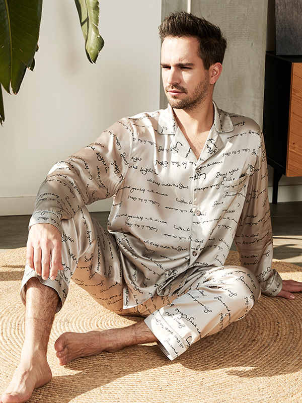 Thin Letters Print Spring Men's Silk Pajama Set