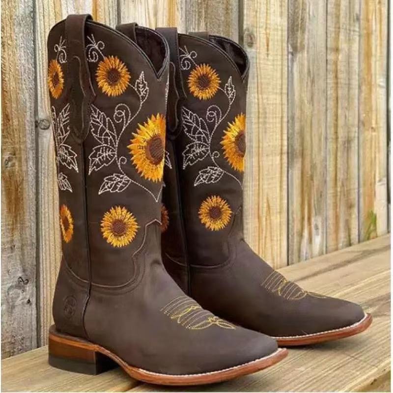 Women's Sunflower Boots Short Boots Embroidered Slope Heel Casual Boots - vzzhome