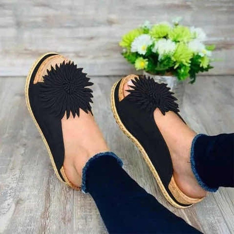 Women's Elegant Flower Slip On Sandals