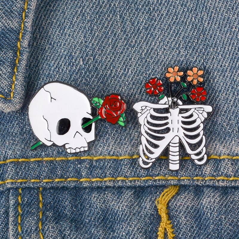 Creative Skull Skeleton Rose Oil Dripping Brooch / Techwear Club / Techwear