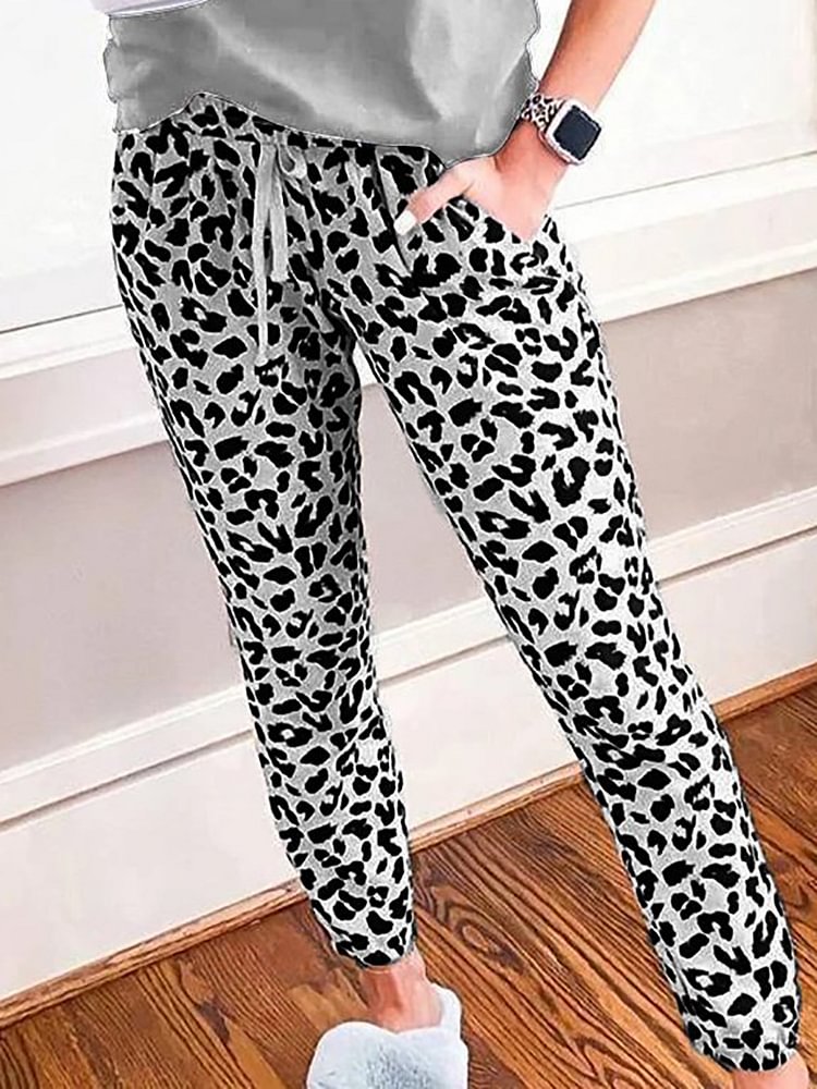 Leopard Pockets Women Fit Pants