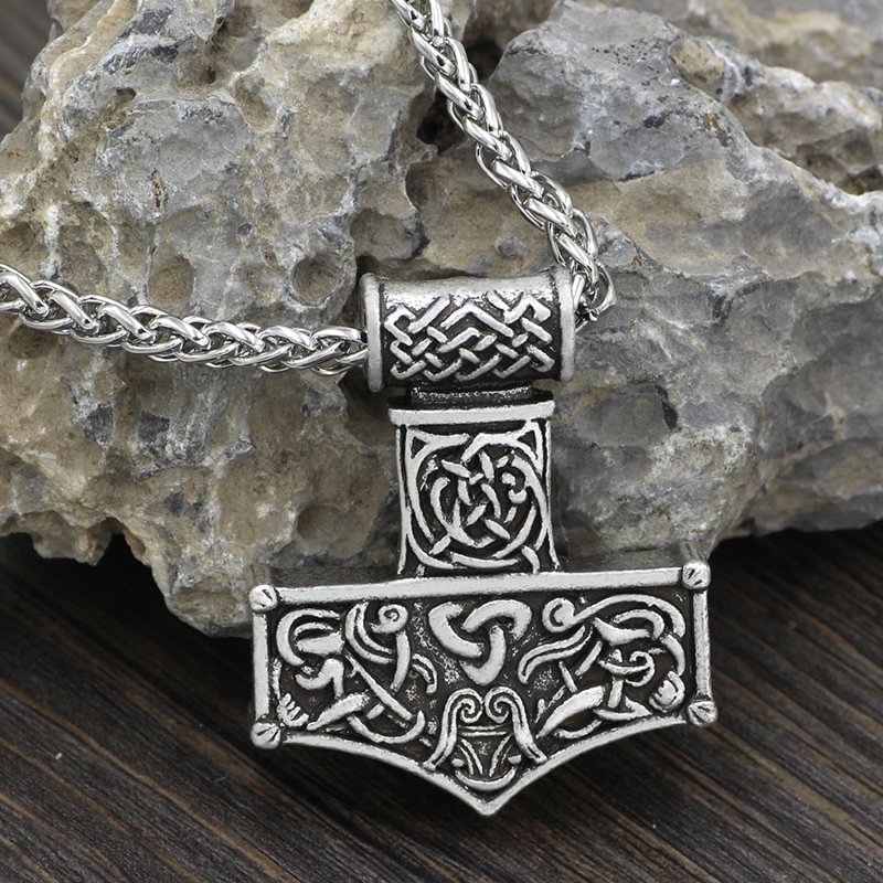 Viking Men's Rune Hammer Necklace / Techwear Club / Techwear