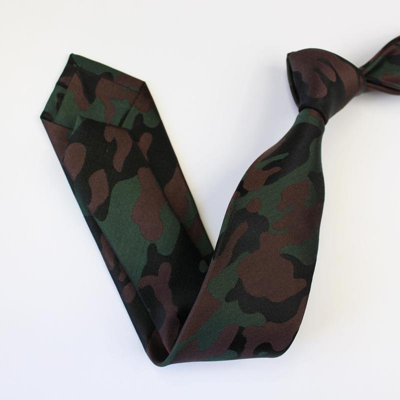 Cravate en soie à motif de camouflage-Soie Plus