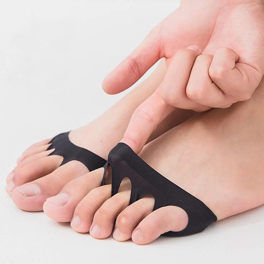 corrective invisible toe socks