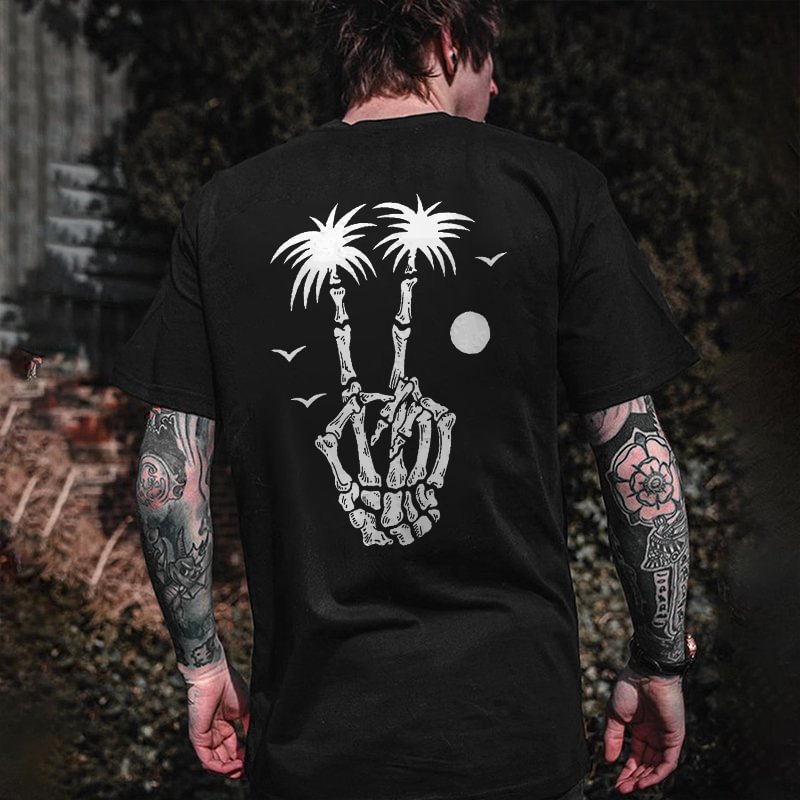 Skeleton Island Print Classic T-shirt -  