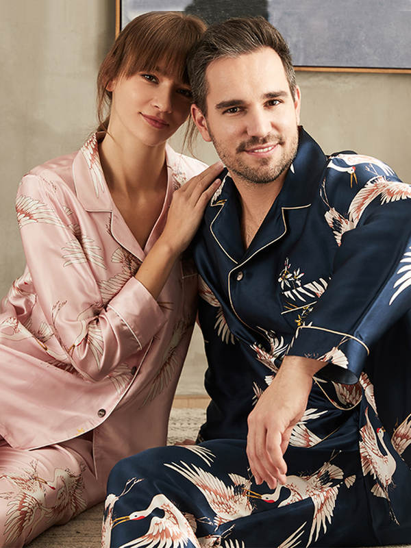 Pyjama long luxieux en soie à motif de grue pour couple-Soie Plus