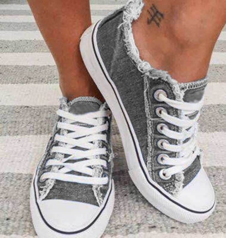 Lace-up flat washed denim canvas shoes