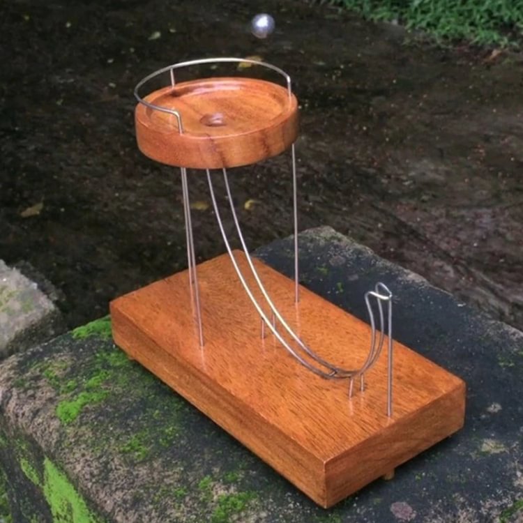 Kinetic Art- Perpetual Motion Machine - tree - Codlins