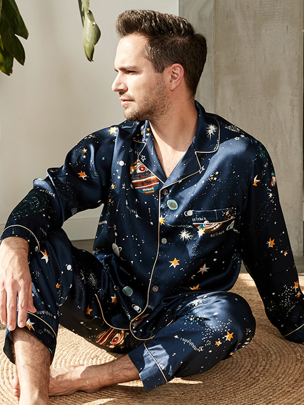 22 Momme Univers Printed Long Sleeves Classic Silk Pajamas Set For Men Blue