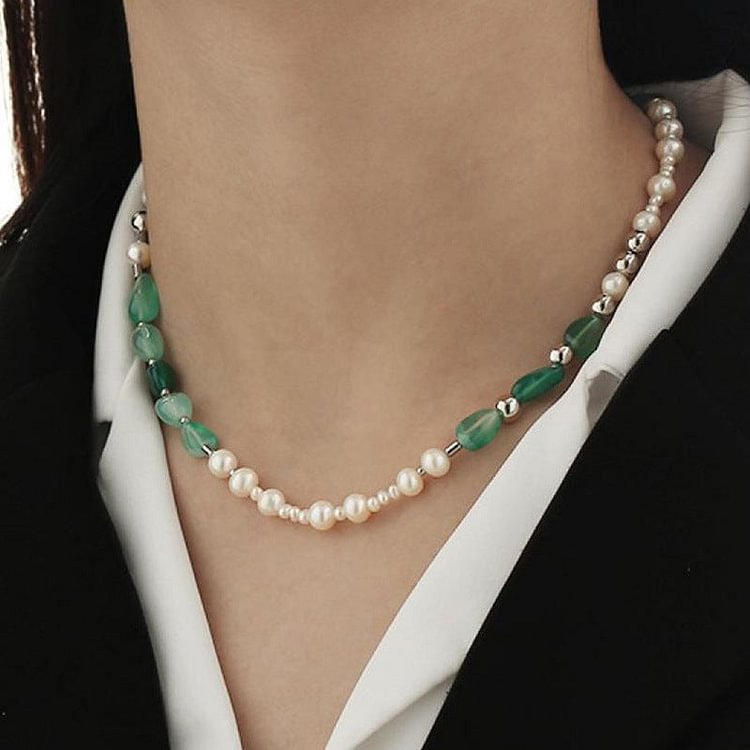 Stylish Green Tourmaline Natural Pearl Short Necklace