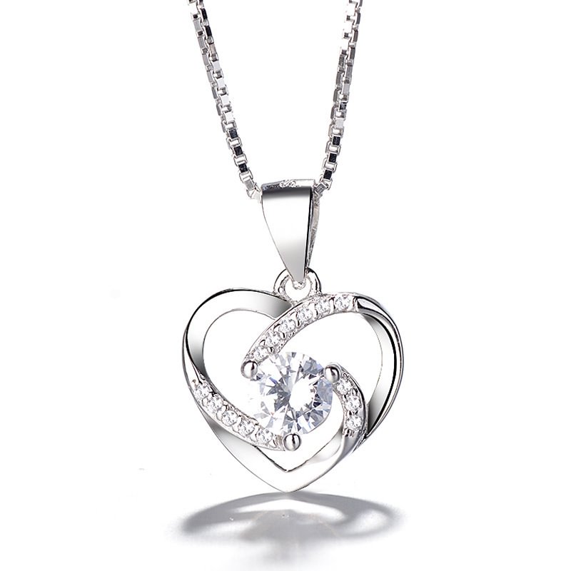 Micro-Inlaid Hollow Love S999 Pure Silver Necklace